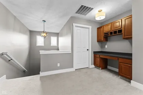 8506 New Heritage Drive Indianapolis IN 46239