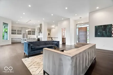 10773 Harbor Bay Drive Fortville IN 46040