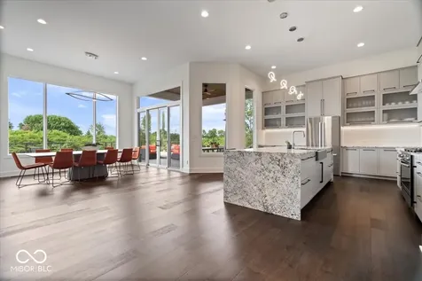 10773 Harbor Bay Drive Fortville IN 46040