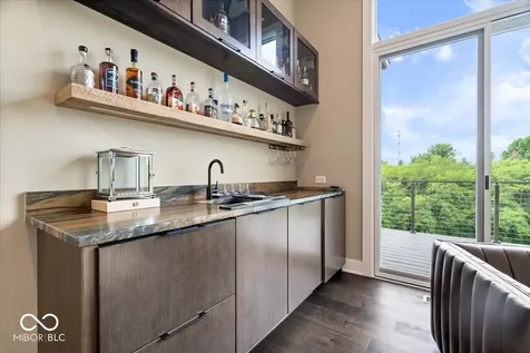 10773 Harbor Bay Drive Fortville IN 46040