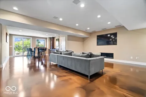 10773 Harbor Bay Drive Fortville IN 46040