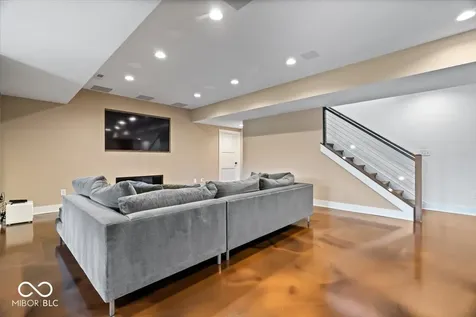 10773 Harbor Bay Drive Fortville IN 46040