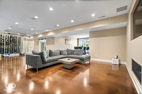 10773 Harbor Bay Drive Fortville IN 46040