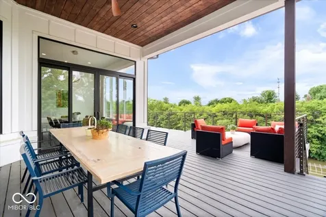 10773 Harbor Bay Drive Fortville IN 46040