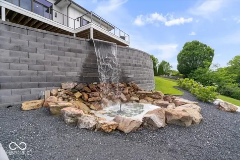 10773 Harbor Bay Drive Fortville IN 46040