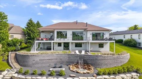 10773 Harbor Bay Drive Fortville IN 46040