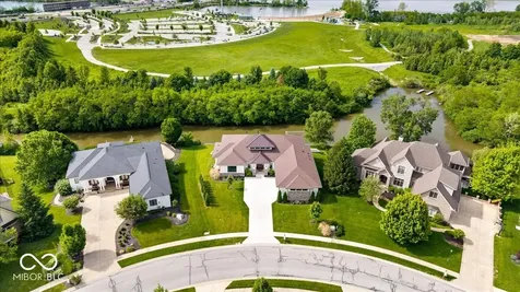10773 Harbor Bay Drive Fortville IN 46040