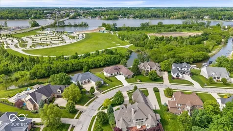 10773 Harbor Bay Drive Fortville IN 46040
