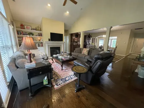 15524 Mission Hills Drive Carmel IN 46033