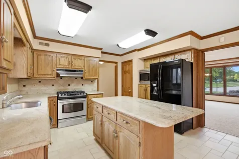 10414 Quiet Drive Indianapolis IN 46239