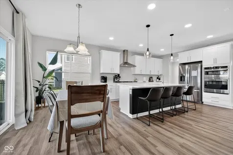 4984 Amber Crest Drive Brownsburg IN 46112