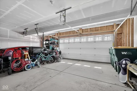 4984 Amber Crest Drive Brownsburg IN 46112