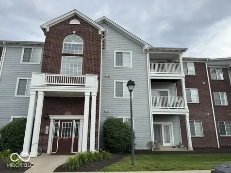 5019 Amber Creek Place Indianapolis IN 46237