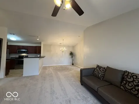 5019 Amber Creek Place Indianapolis IN 46237