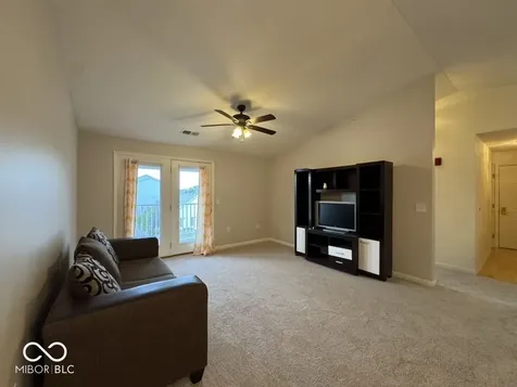 5019 Amber Creek Place Indianapolis IN 46237
