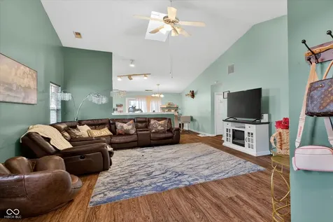 3815 Nuthatcher Drive Indianapolis IN 46228