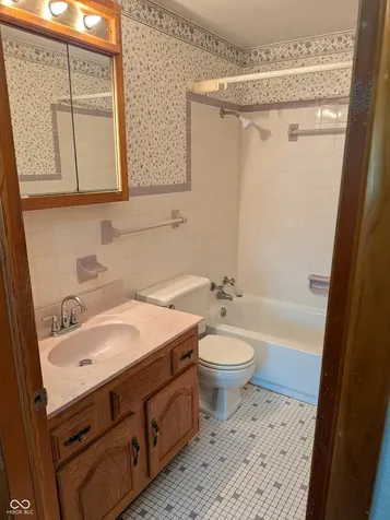 5114 Fletcher Street Anderson IN 46013