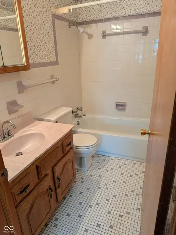 5114 Fletcher Street Anderson IN 46013