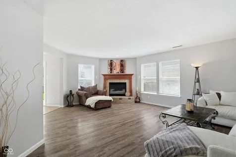 8903 Squire Boone Court Indianapolis IN 46113