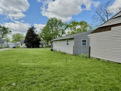 335 N Parker Avenue Albany IN 47320