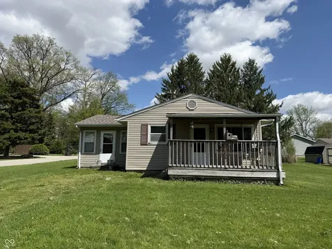 335 N Parker Avenue Albany IN 47320