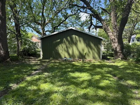1122 N Tuxedo Street Indianapolis IN 46201
