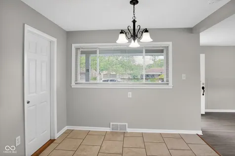 322 Meadow Lane Plainfield IN 46168