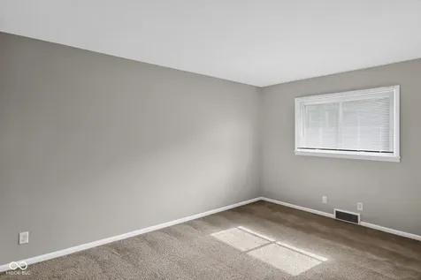 322 Meadow Lane Plainfield IN 46168