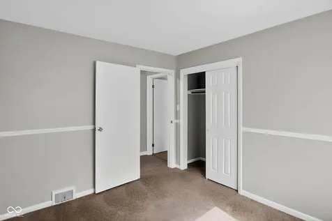 322 Meadow Lane Plainfield IN 46168