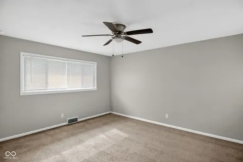322 Meadow Lane Plainfield IN 46168