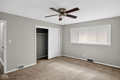 322 Meadow Lane Plainfield IN 46168