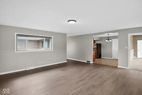 322 Meadow Lane Plainfield IN 46168