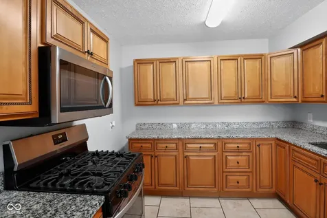 322 Meadow Lane Plainfield IN 46168