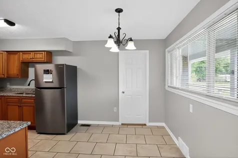 322 Meadow Lane Plainfield IN 46168