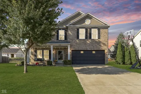1216 King Maple Drive Greenfield IN 46140