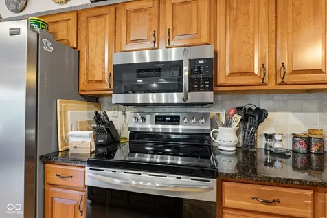 6642 W Sweet Creek Drive New Palestine IN 46163