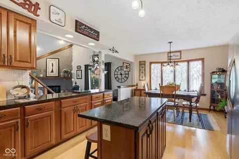 6642 W Sweet Creek Drive New Palestine IN 46163