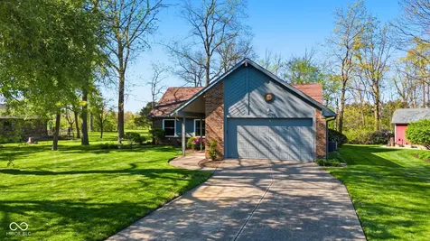 6642 W Sweet Creek Drive New Palestine IN 46163