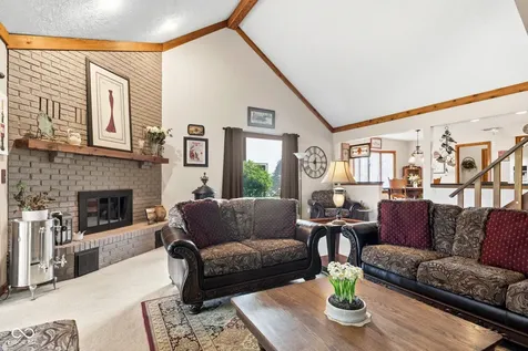 6642 W Sweet Creek Drive New Palestine IN 46163