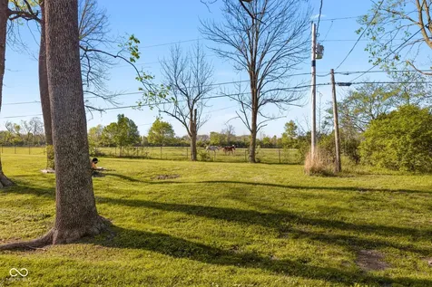 6642 W Sweet Creek Drive New Palestine IN 46163
