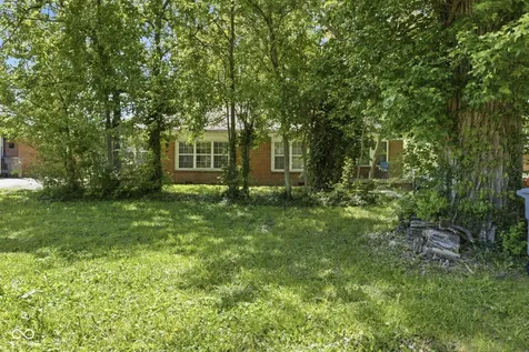 2823-25 E 36th Street Indianapolis IN 46218