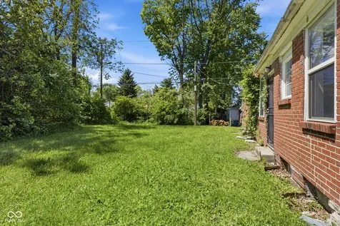 2823-25 E 36th Street Indianapolis IN 46218