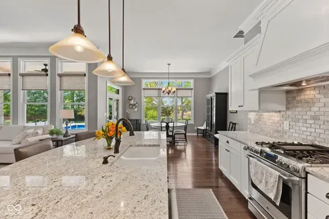 7806 Centerstone Court Indianapolis IN 46259