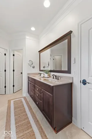 7806 Centerstone Court Indianapolis IN 46259