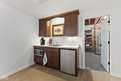 7806 Centerstone Court Indianapolis IN 46259