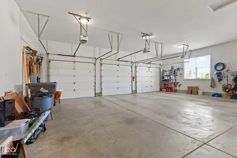 7806 Centerstone Court Indianapolis IN 46259