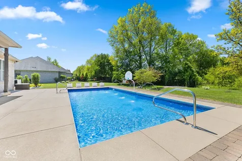 7806 Centerstone Court Indianapolis IN 46259