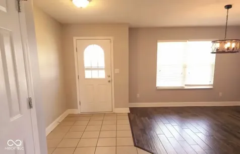 3214 Bristlecone Court Whiteland IN 46184