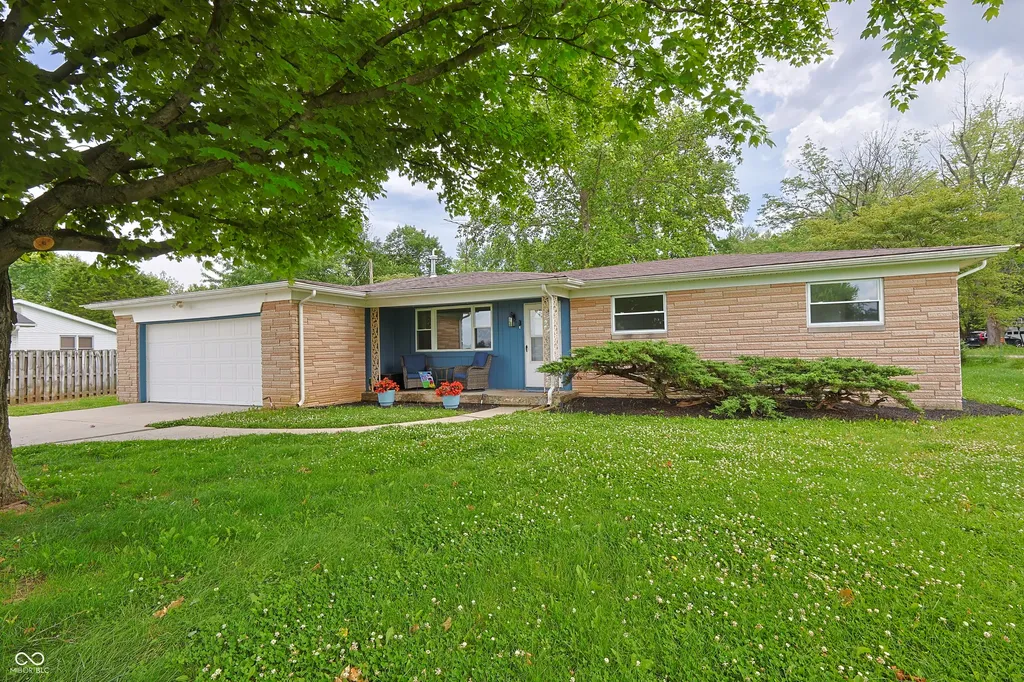 13705 E 200 S Columbus IN 47203