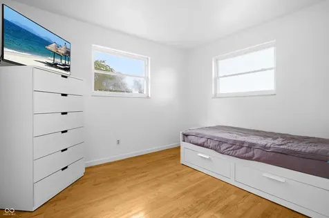 13705 E 200 S Columbus IN 47203